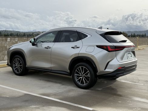 Certified 2025 Lexus NX 350h AWD w/ Premium Package image 9