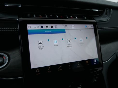 Used 2025 Jeep Grand Cherokee Limited w/ Trailer Tow Package image 34