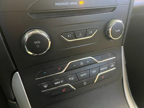 Used 2015 Ford Edge SEL w/ Equipment Group 201A image 21