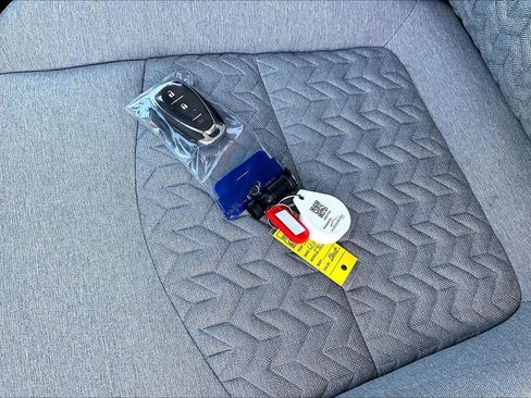 Used 2024 Chevrolet Equinox LS w/ LS Convenience Package FWD image 22