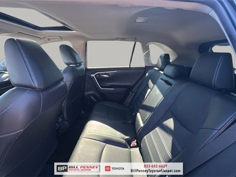 Used 2023 Toyota RAV4 Limited image 13