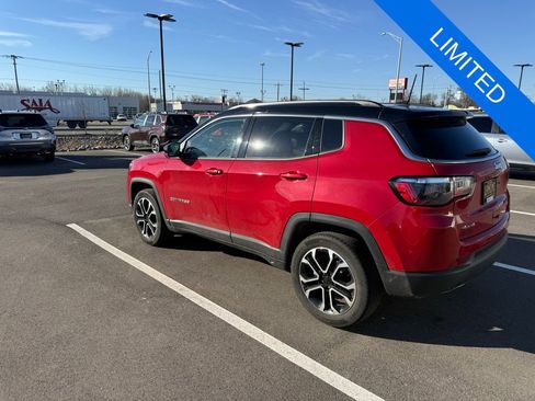 Used 2023 Jeep Compass Limited image 7