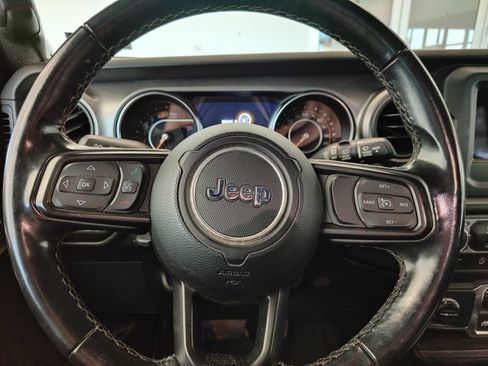 Used 2021 Jeep Wrangler Sport AWD/4WD image 13