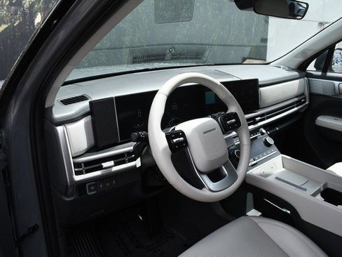 Used 2024 Hyundai Santa Fe SEL AWD/4WD image 14