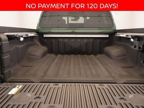 New 2025 Nissan Frontier SV w/ SV Convenience Package image 22