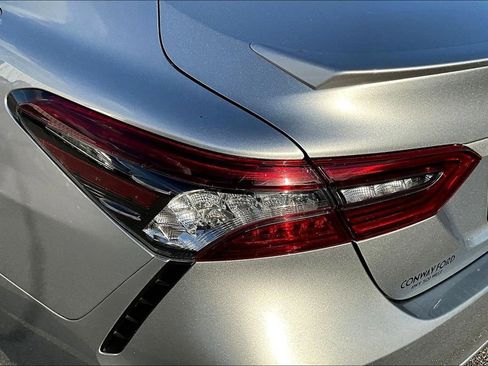 Used 2021 Toyota Camry XSE image 24