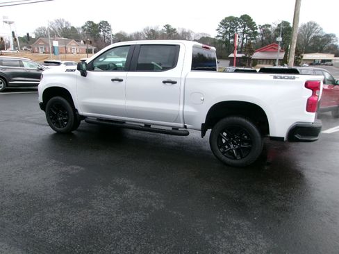 New 2026 Chevrolet Silverado 1500 Custom Trail Boss w/ Dark Appearance Package image 8