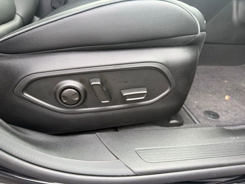 New 2025 Jeep Wagoneer S Limited w/ Comfort Package image 51