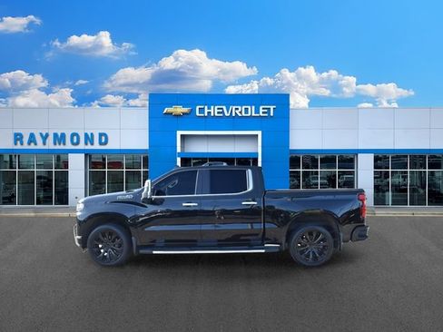 Certified 2020 Chevrolet Silverado 1500 High Country w/ Technology Package AWD/4WD image 6