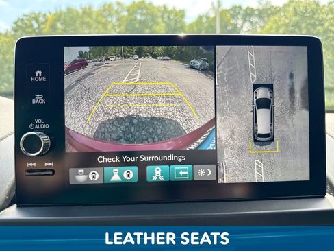Used 2025 Honda Pilot TrailSport image 23
