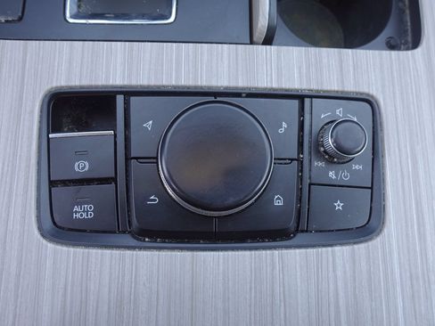 Used 2024 MAZDA CX-90 Plug-In Hybrid w/ Preferred AWD/4WD image 22