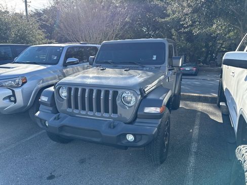 Used 2021 Jeep Wrangler Sport S image 1