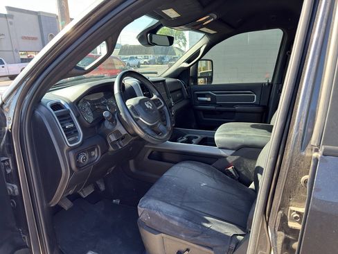 Used 2023 RAM 2500 Big Horn w/ Level 1 Equipment Group AWD/4WD image 9