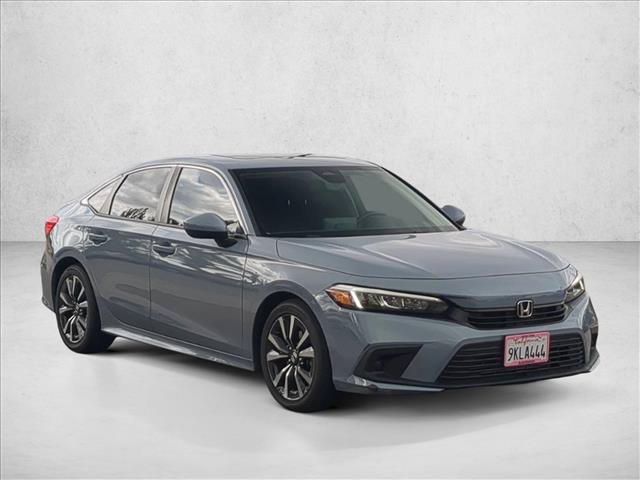 Used 2024 Honda Civic EX image 3