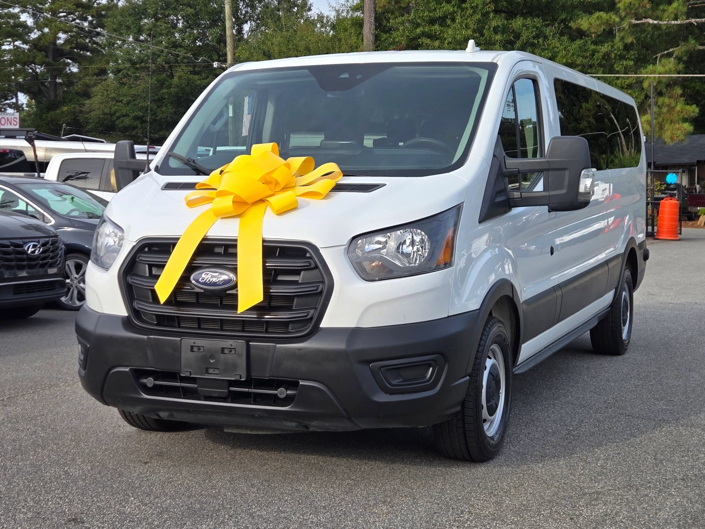 Used 2020 Ford Transit 350 XL RWD image 5