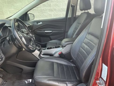 Used 2014 Ford Escape SE w/ Equipment Group 201A FWD image 15