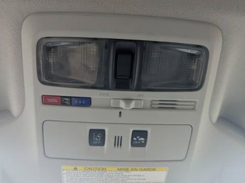 Used 2017 Subaru Forester 2.5i Touring image 42