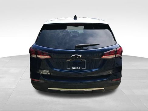 Used 2022 Chevrolet Equinox LT FWD image 12