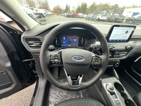 New 2026 Ford Escape Active w/ Cold Weather Package AWD/4WD image 16