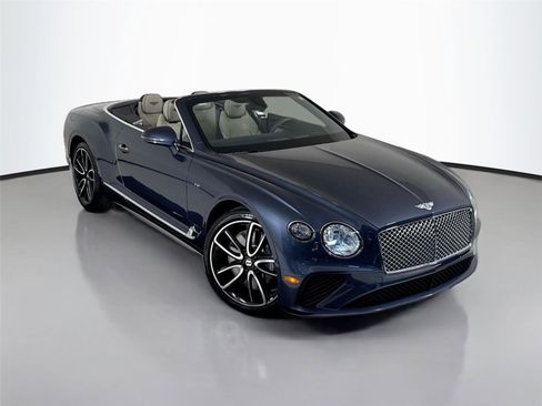Used 2020 Bentley Continental GT image 34