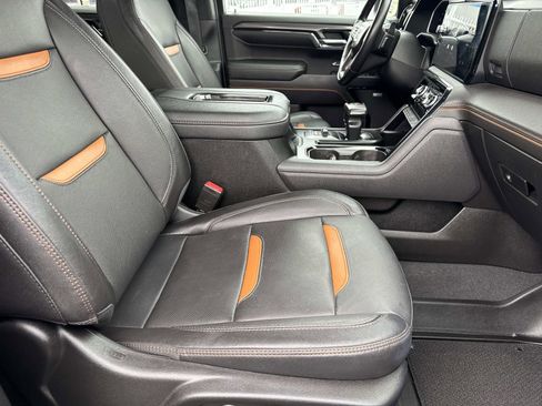 Used 2022 GMC Sierra 1500 AT4 w/ AT4 Premium Package image 27