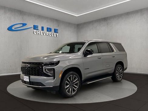 New 2026 Chevrolet Tahoe LS w/ LS Custom Edition AWD/4WD image 8