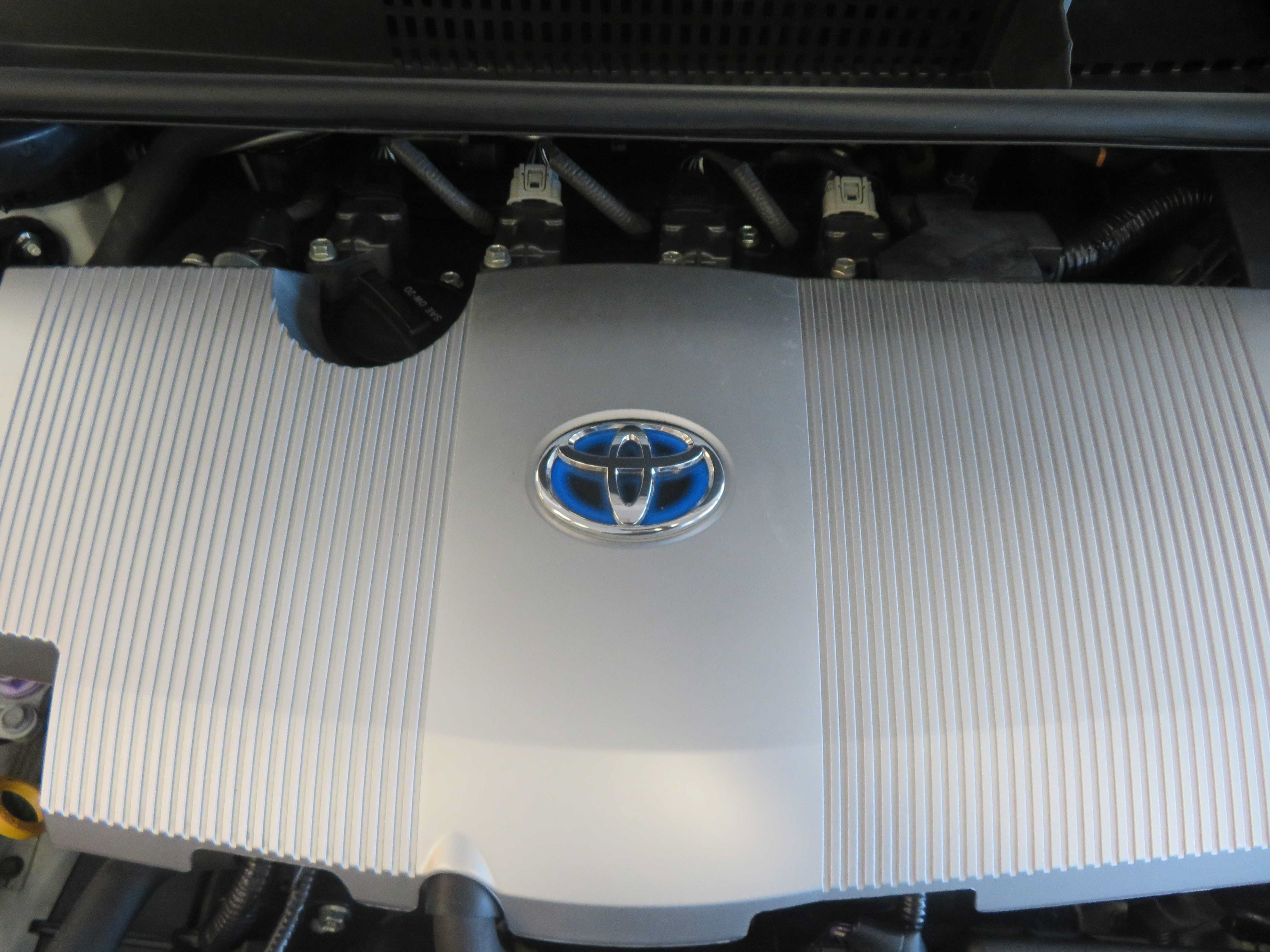 Used 2017 Toyota Prius Four Touring w/ Appearance Package FWD image 48