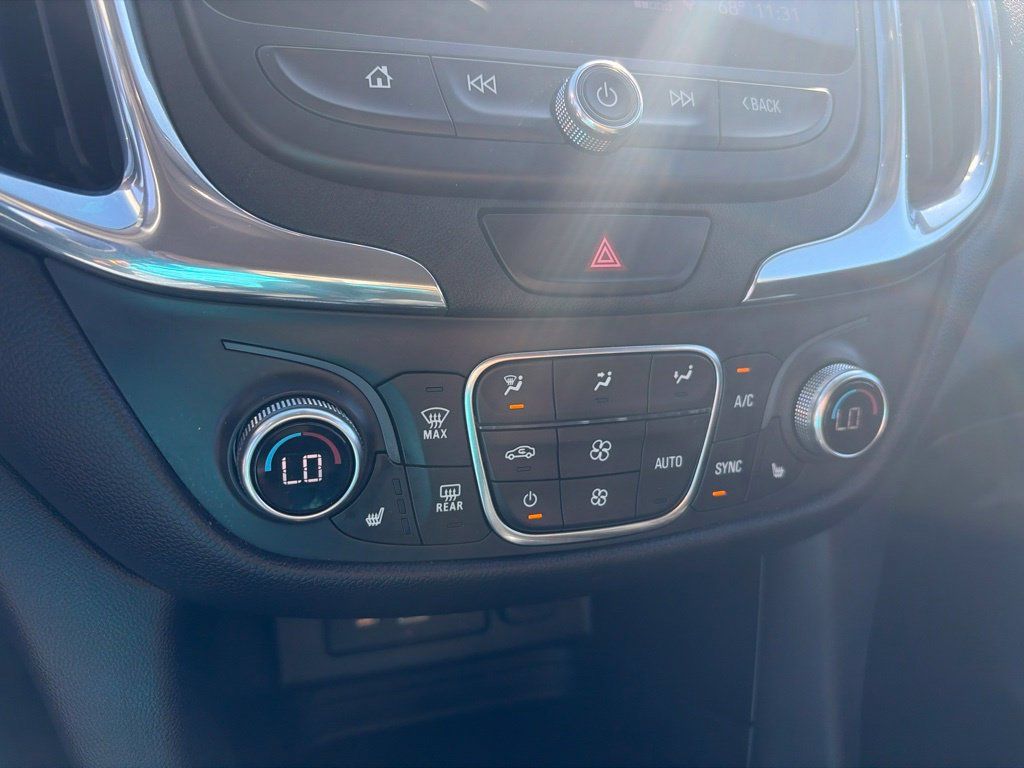 Used 2020 Chevrolet Equinox LT AWD/4WD image 20