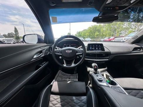 Used 2022 Cadillac CT4 V Blackwing w/ Carbon Fiber 1 Package RWD image 18