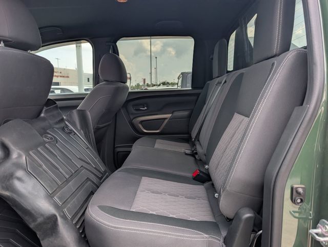 Used 2024 Nissan Titan SV w/ SV Bronze Edition Package AWD/4WD image 25