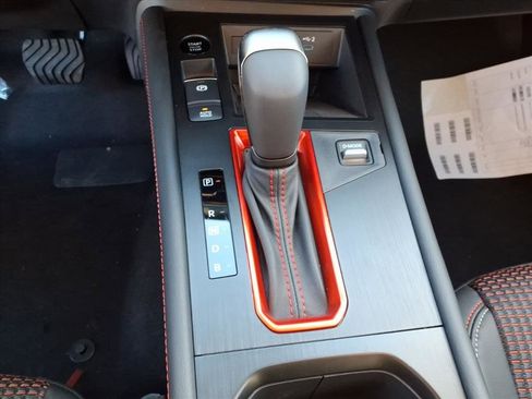 New 2026 Nissan Kicks SR image 14