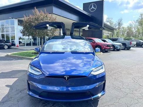 Used 2022 Tesla Model X Plaid AWD/4WD image 2