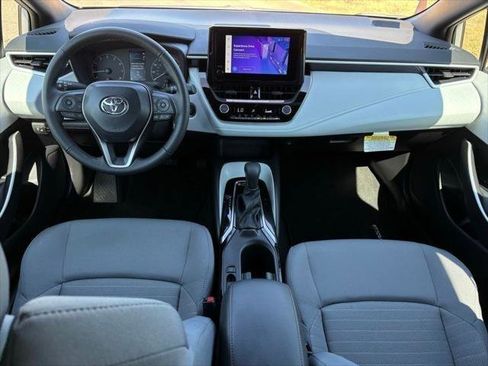 Certified 2025 Toyota Corolla SE image 8
