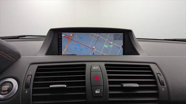 Used 2011 BMW 1 Series M RWD image 31
