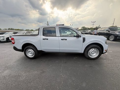 Used 2025 Ford Maverick XL FWD image 2
