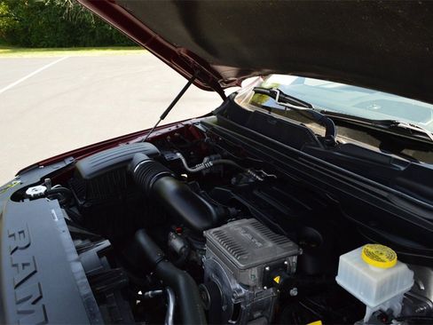 Used 2021 RAM 1500 Laramie w/ Sport Appearance Package image 39