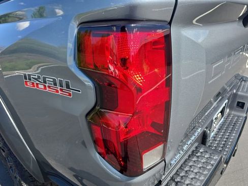 New 2026 Chevrolet Colorado Trail Boss AWD/4WD image 33