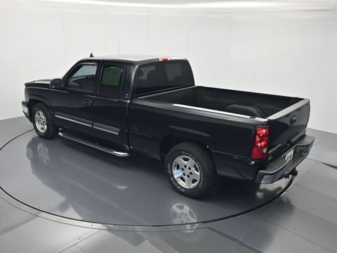 Used 2007 Chevrolet Silverado 1500 LT w/ Extended Cab Value Package RWD image 32