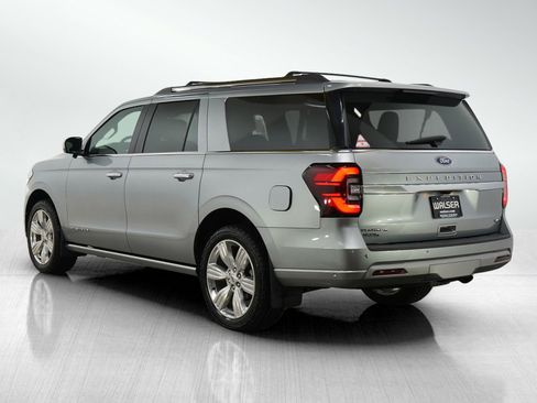 Used 2024 Ford Expedition Max Platinum image 3