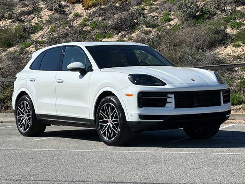 New 2026 Porsche Cayenne image 10