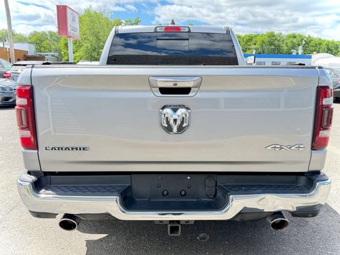 Used 2019 RAM 1500 Laramie AWD/4WD image 9