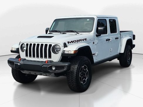 Used 2023 Jeep Gladiator Mojave w/ Cold Weather Group AWD/4WD image 8