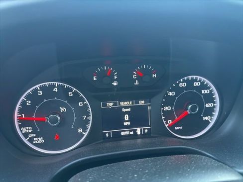 Used 2019 GMC Acadia SLE image 7