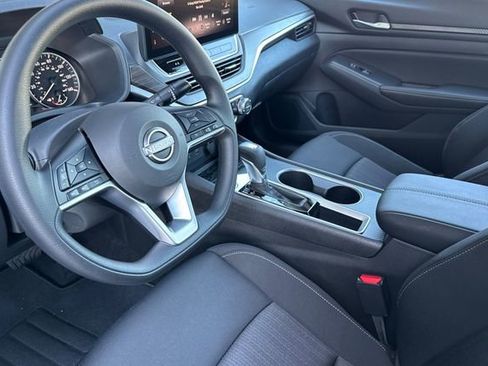 New 2025 Nissan Altima 2.5 SV w/ SV Special Edition Package image 10