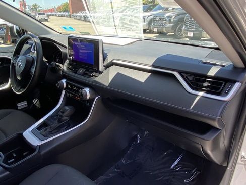 Certified 2024 Toyota RAV4 XLE AWD/4WD image 18