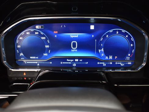 Used 2024 Chevrolet Silverado 1500 ZR2 w/ Technology Package image 26