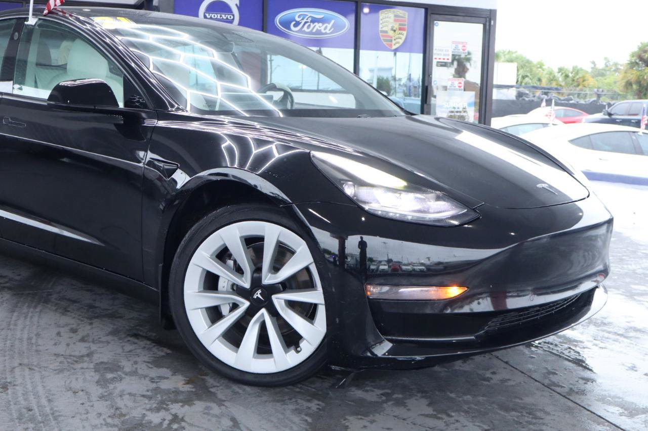 Used 2021 Tesla Model 3 Long Range AWD/4WD image 2