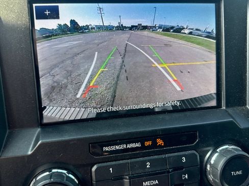 Used 2018 Ford F150 XL w/ Equipment Group 101A Mid RWD image 4