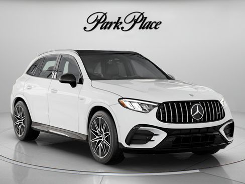 Used 2026 Mercedes-Benz GLC 43 AMG 4MATIC image 32