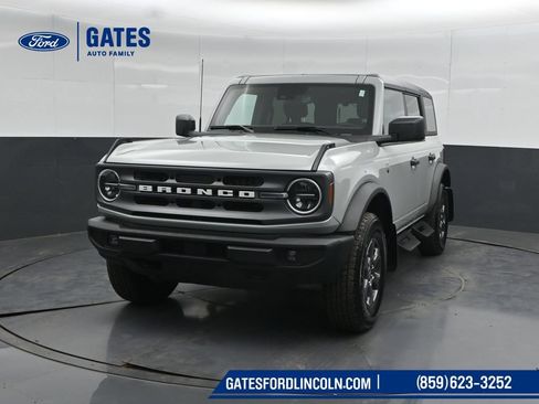 Used 2024 Ford Bronco Big Bend AWD/4WD image 5